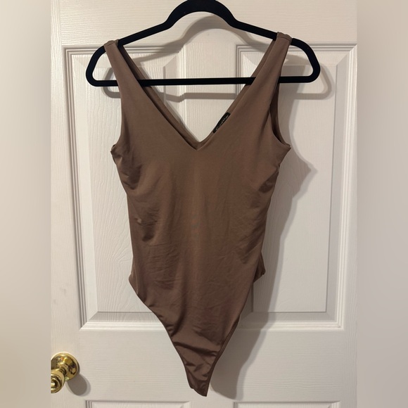 Shinestar Tan Apparel - Picture 1 of 5
